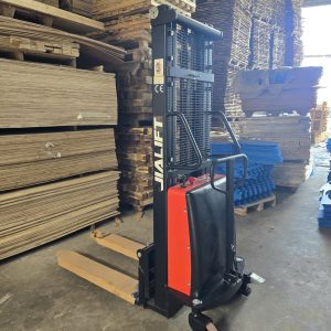 XE NÂNG BÁN TỰ ĐỘNG 2 TẤN SPN2020 JIALIFT
